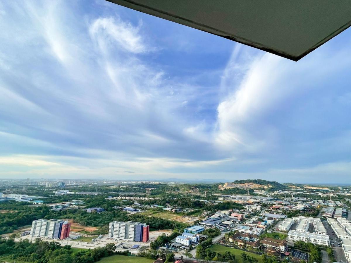 Starry Homes @ Green Haven 2Beds 2Bath+Pool View ماسايْ المظهر الخارجي الصورة